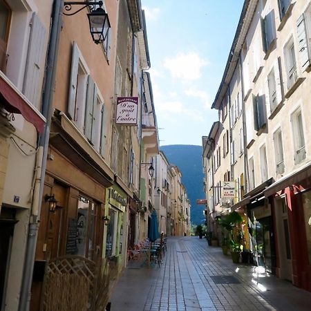 Charmant Appartement 2 Ch Nyons-Centre Ville Bagian luar foto