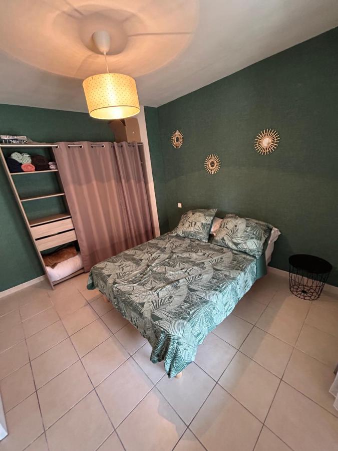 Charmant Appartement 2 Ch Nyons-Centre Ville Bagian luar foto